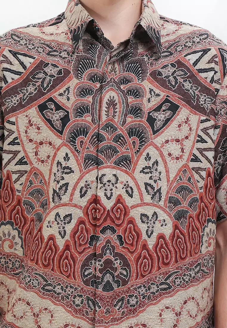 Hem Batik Regular Fit Batik Mega Mendung