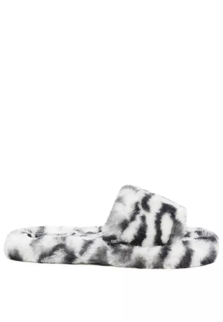 Discount on London Rag  shoes - SKU: Snuggle-In Indoor Fur Flats In White