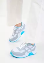 Ice/White/Blue