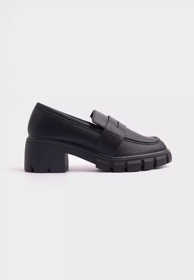 Discount on ALBERTO  shoes - SKU: cushOn Women's Elle Loafers