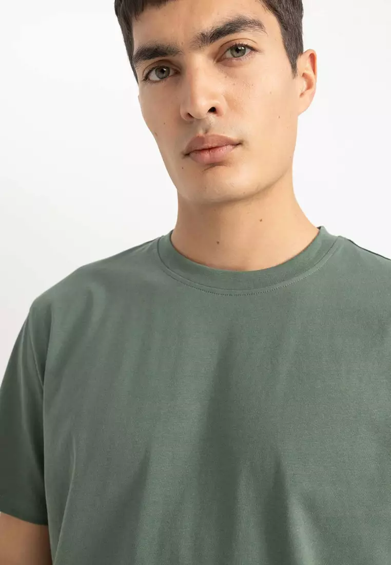 Basic Crew Neck T-Shirt