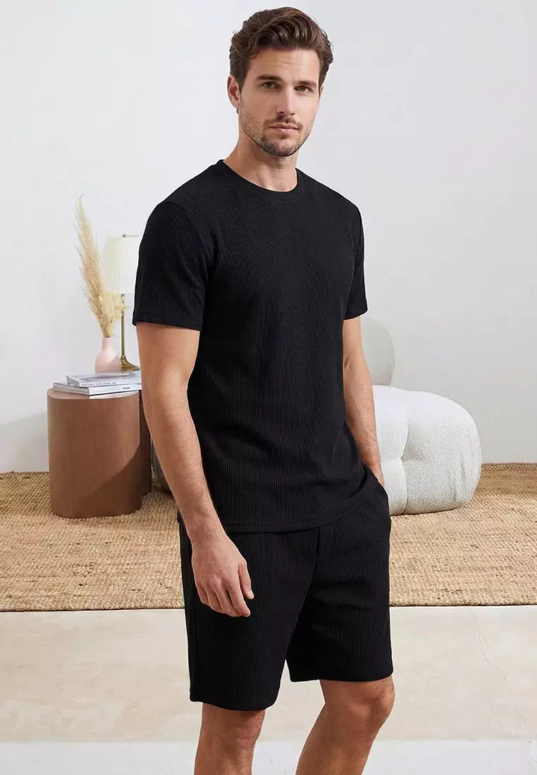 Black Regular Cut 3-Pack Textured Tracksuit Set Tmnss26Em00002