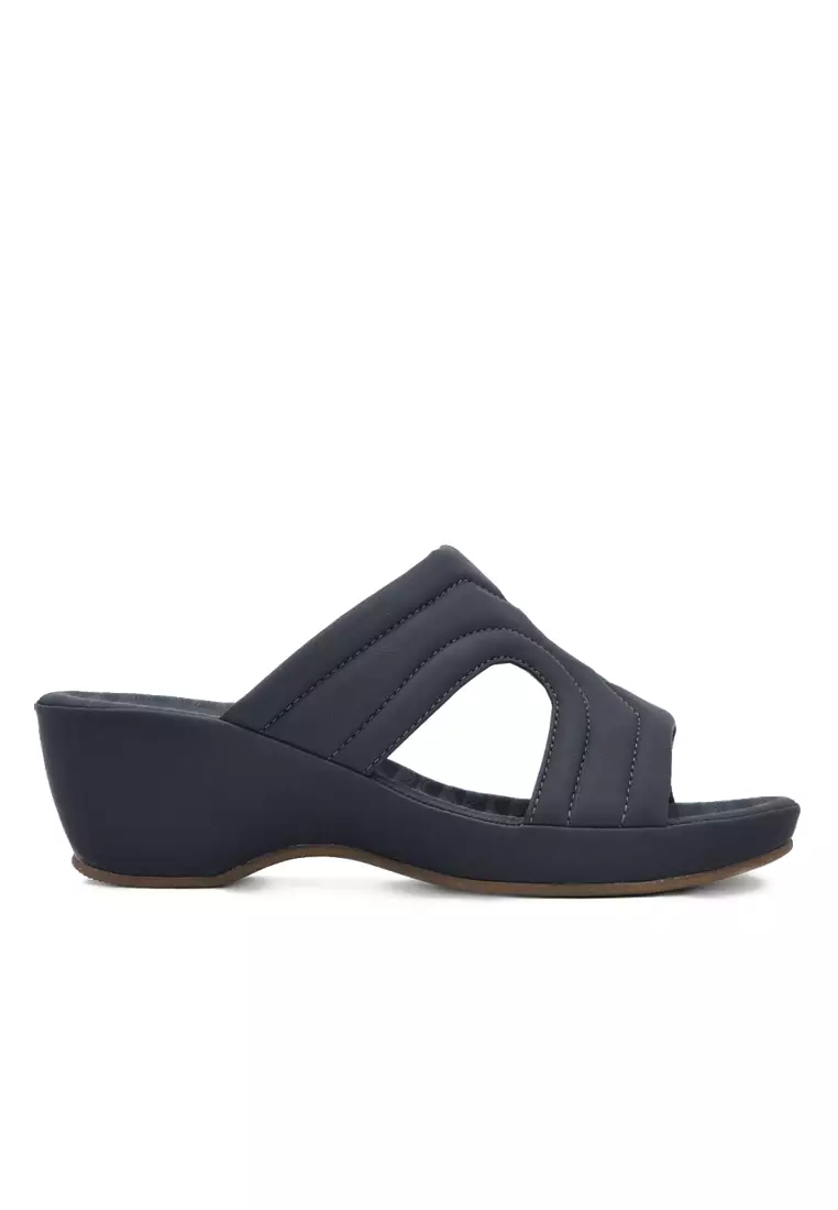 Discount on Polo Hill  shoes - SKU: Polo Hill Ladies Puffy Cut Out Band Wedges