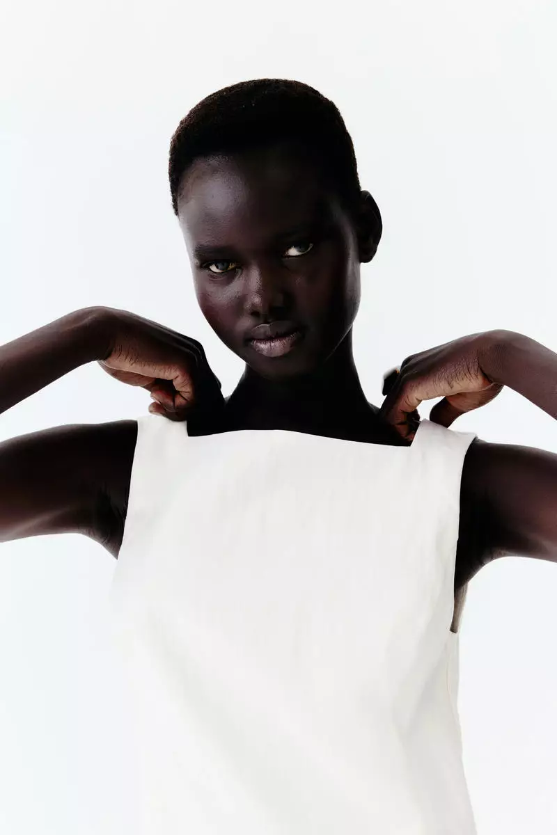 Square-neck twill dress