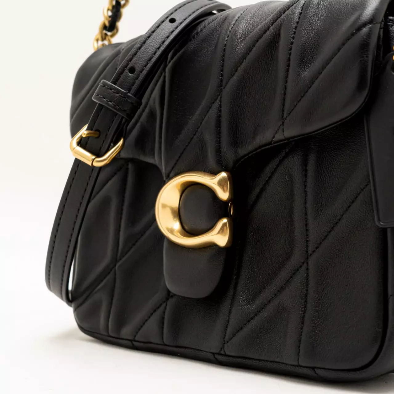 Tabby 17 Time Square Quilted Washed Leather Bag Black