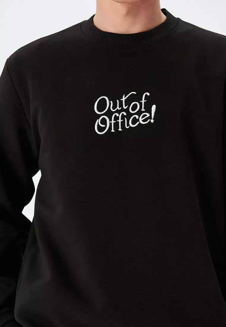 Crew Neck Slogan Printed Sweatshirt