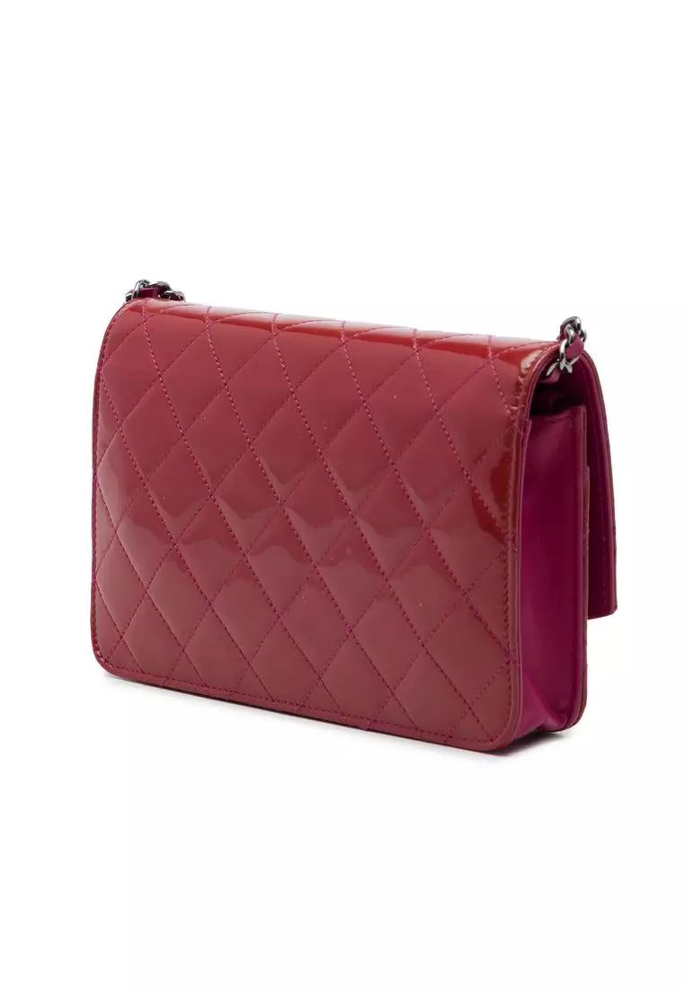 Pre-Loved Chanel Cc Quilted Patent Brilliant Wallet On Chain