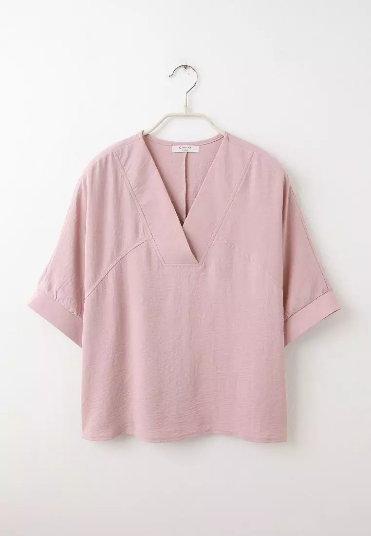 Textured Wrinkled V-Neck Top with Elbow-Length Sleeves [AB20350]