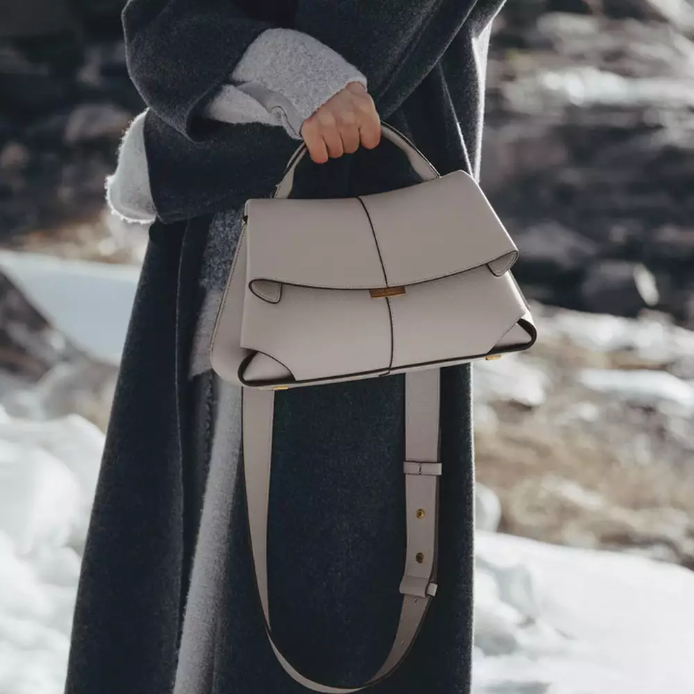 Mokki Grained Leather Handbag Mist Ghw