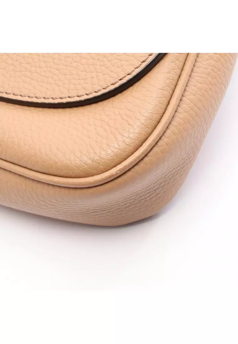 Pre-Loved Gucci Soho Interlocking G chain shoulder bag leather light brown