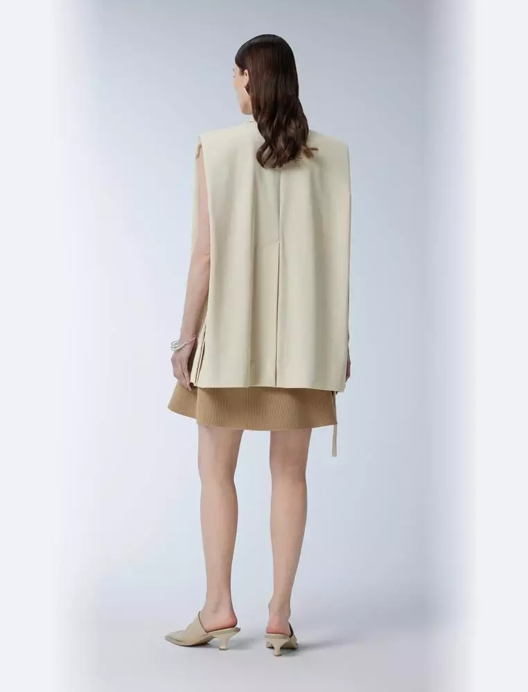 Solid color temperament mid-length vest