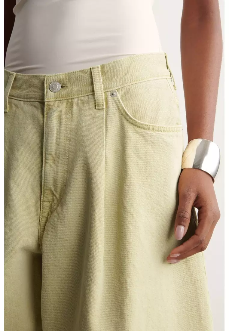 TWINE BARREL-LEG JEANS