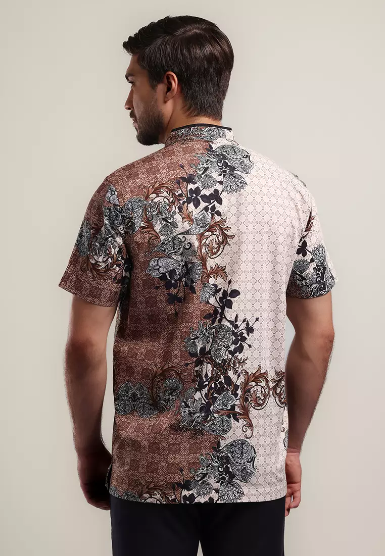 MOC Kemeja Koko Lengan Pendek Pria Modern Fit SCAFO - BEIGE