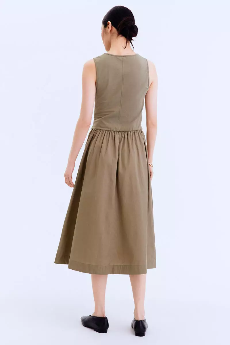 Sleeveless cotton dress