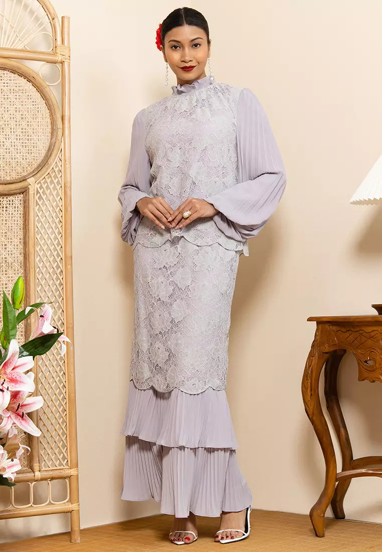 Jual Zalia Pleated Sleeves Lace Kurung Set Original 2024 | ZALORA ...