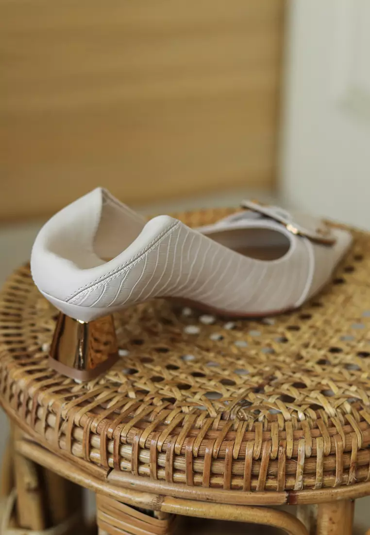 5CM Pointy Square Buckle Textured Pumps XJ568-2