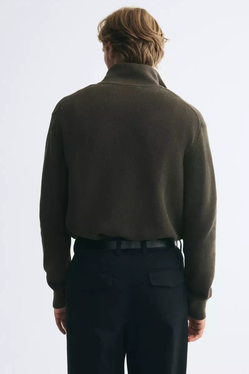 Regular Fit Zip-top jumper