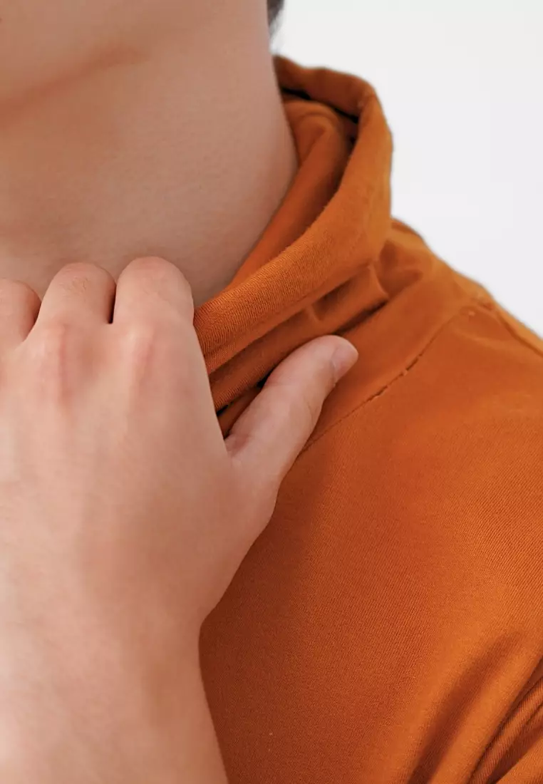 Ryusei Kaos Pria Turtleneck Nandito Mustard