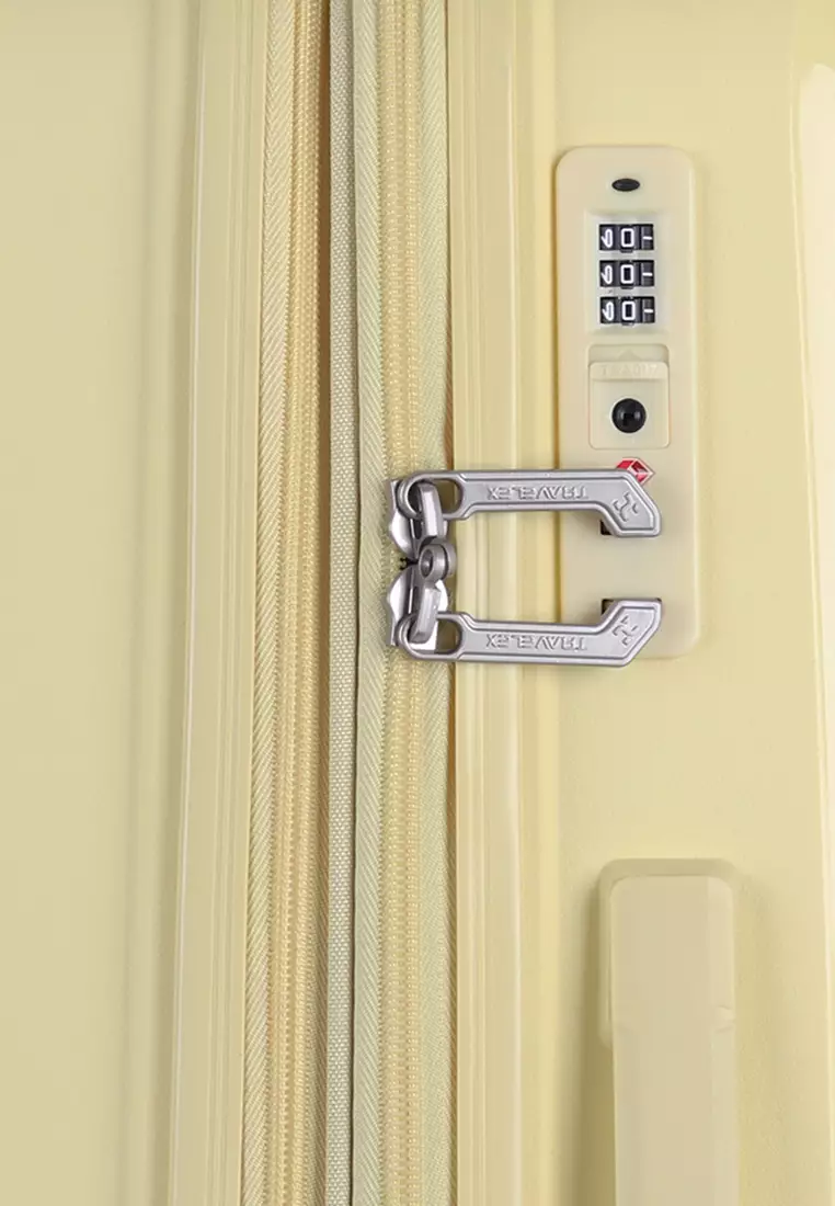 321 Hard Case Luggage Medium (23 inches)