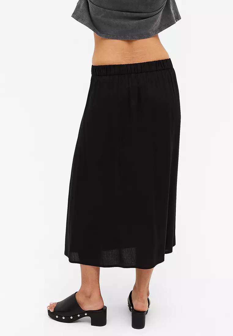 Pleated midi skirt monki top