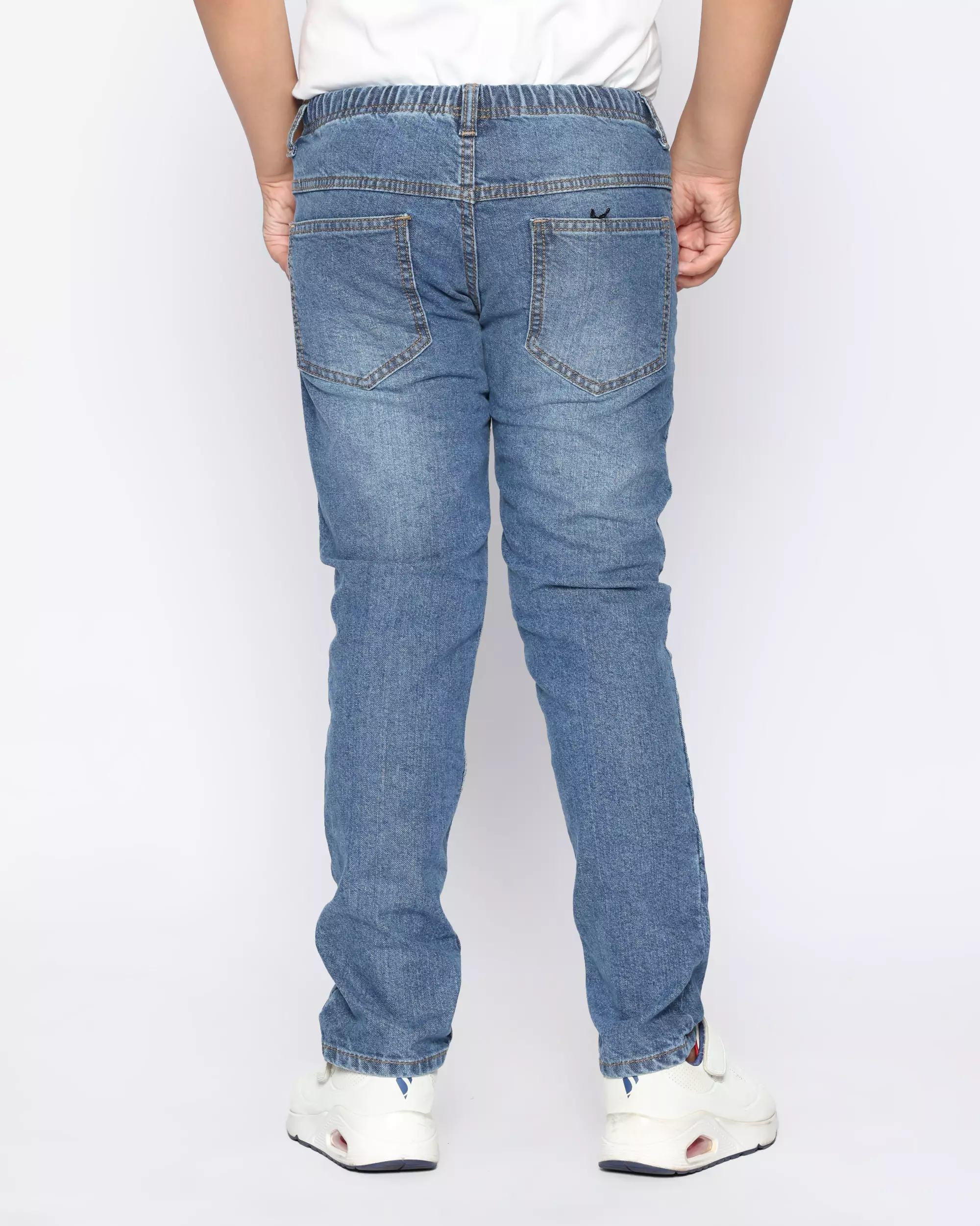 Celana Panjang Anak Laki Jeans Mid Blue With Model - FORTUNES
