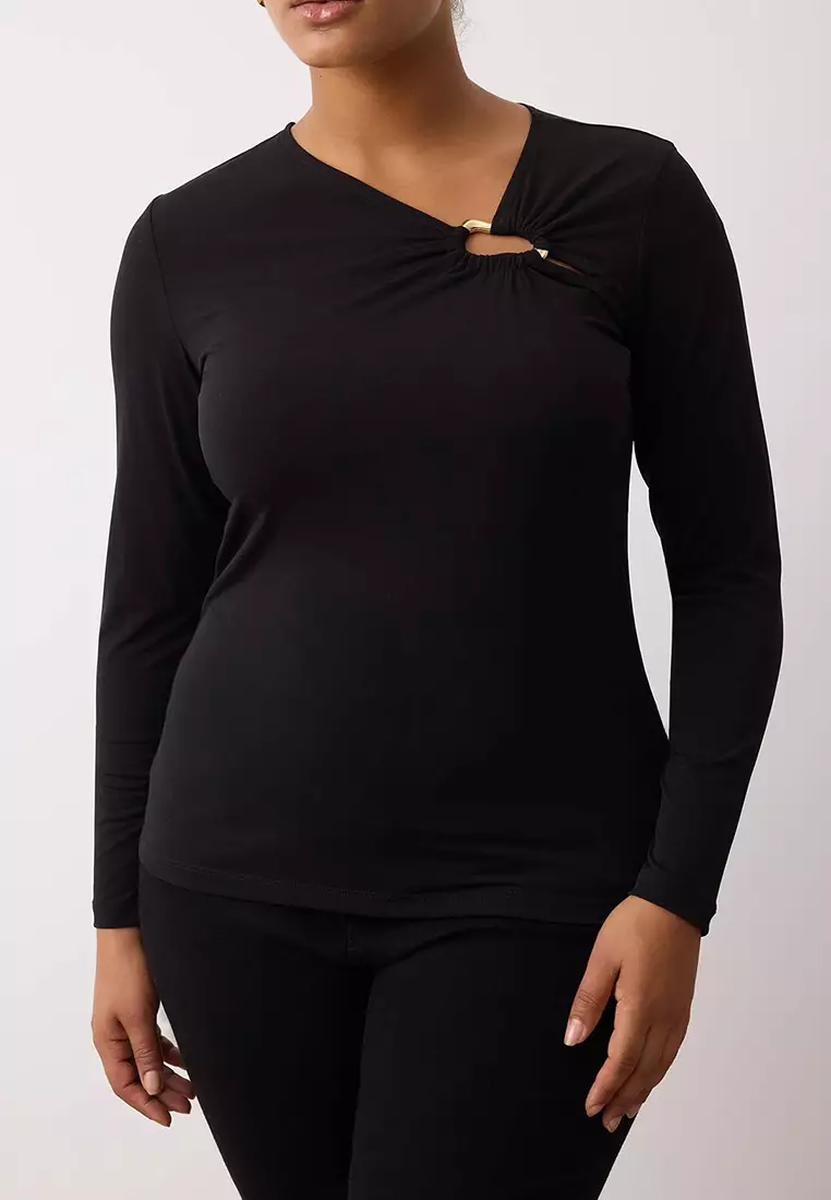 Black Asymmetric Collar Accessory Detail Knitted Plus Size Blouse Tbbaw26Af00010