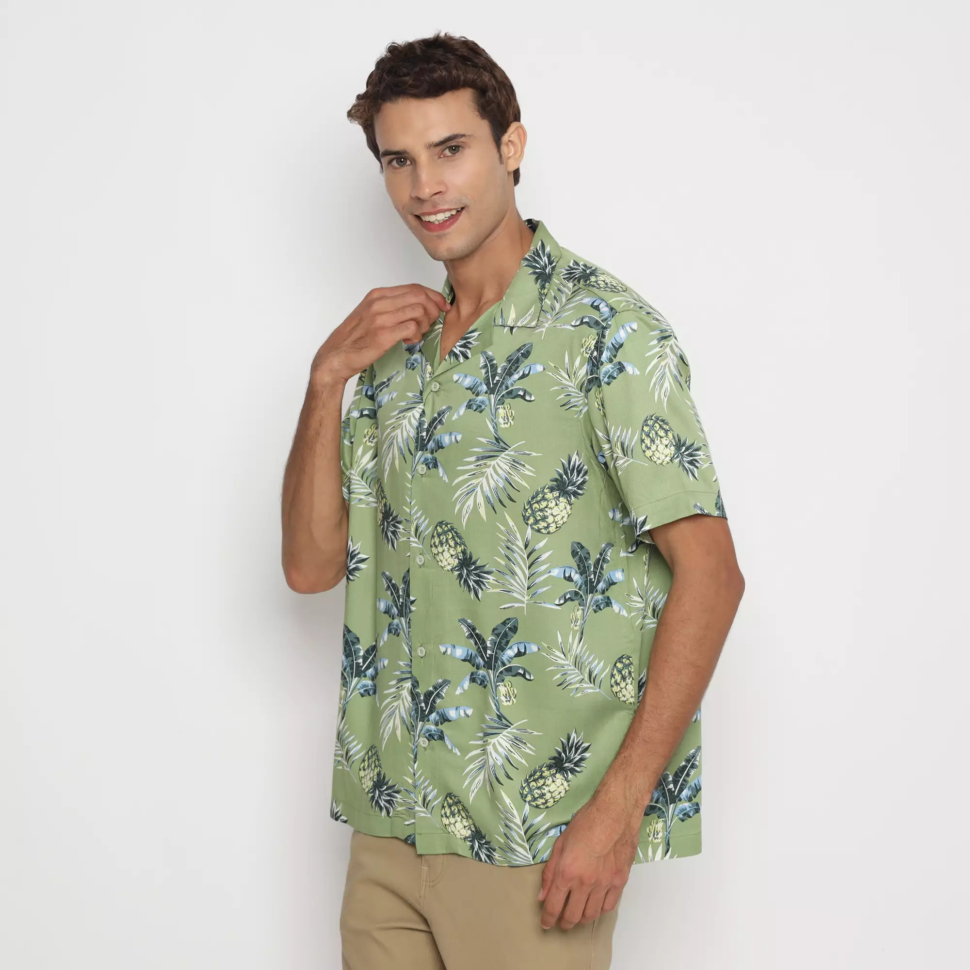 Platini Kemeja Motif Pria Lengan Pendek Katun Hijau 73458