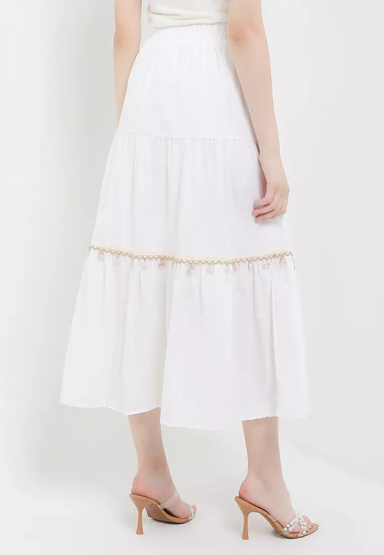 3 Tiers Maxi Skirt W/ Shell-Like Decoration