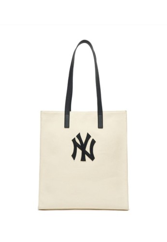 MLB white Canvas Tote Bag NEW YORK YANKEES cream 1C0D5AC0D90A08GS_1
