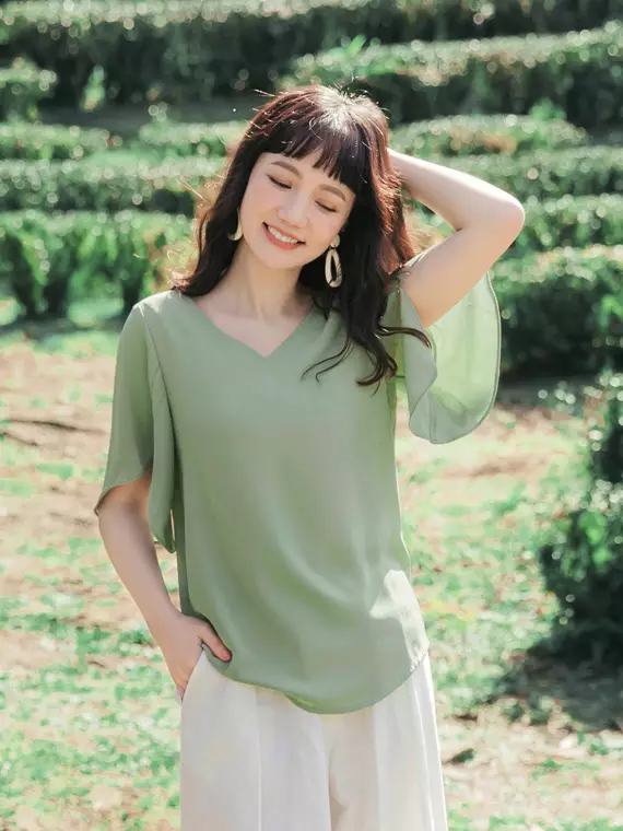 Chiffon v neck sale