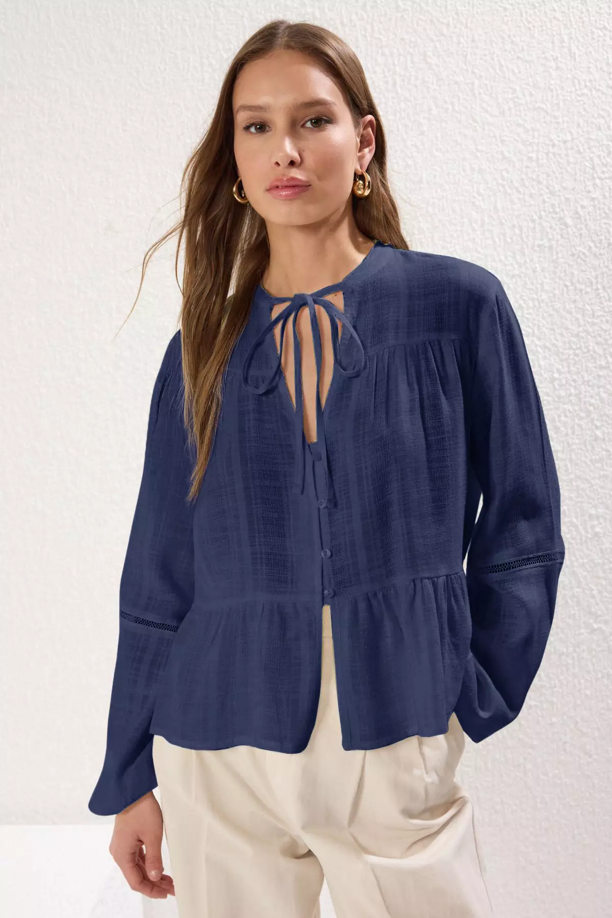 Navy Blue Cotton Textured Fabric Laced Sleeve Regular Regular Fit Woven Shirt