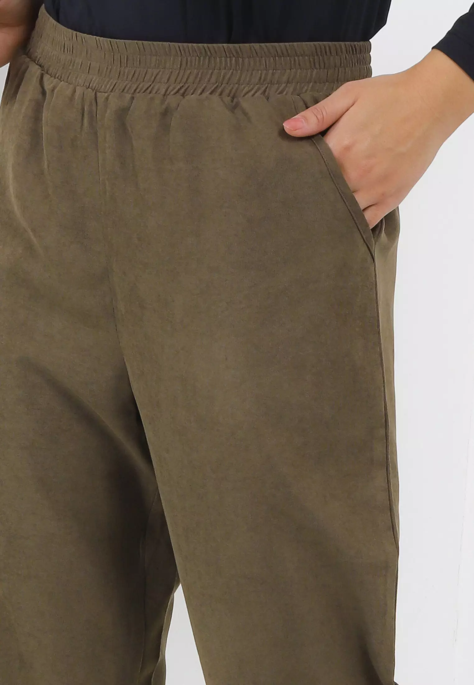 MFMW Rosalia Celana Panjang Olive