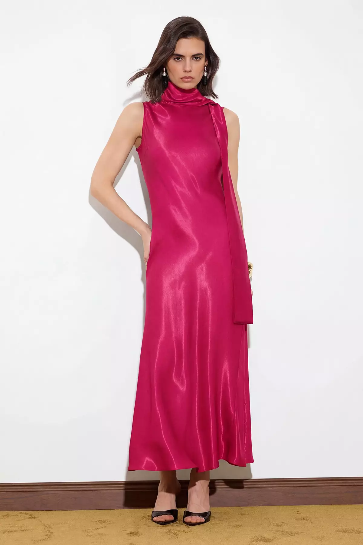 Fuchsia Plain Woven Satin Midi Unlined Stylish/Evening Dress