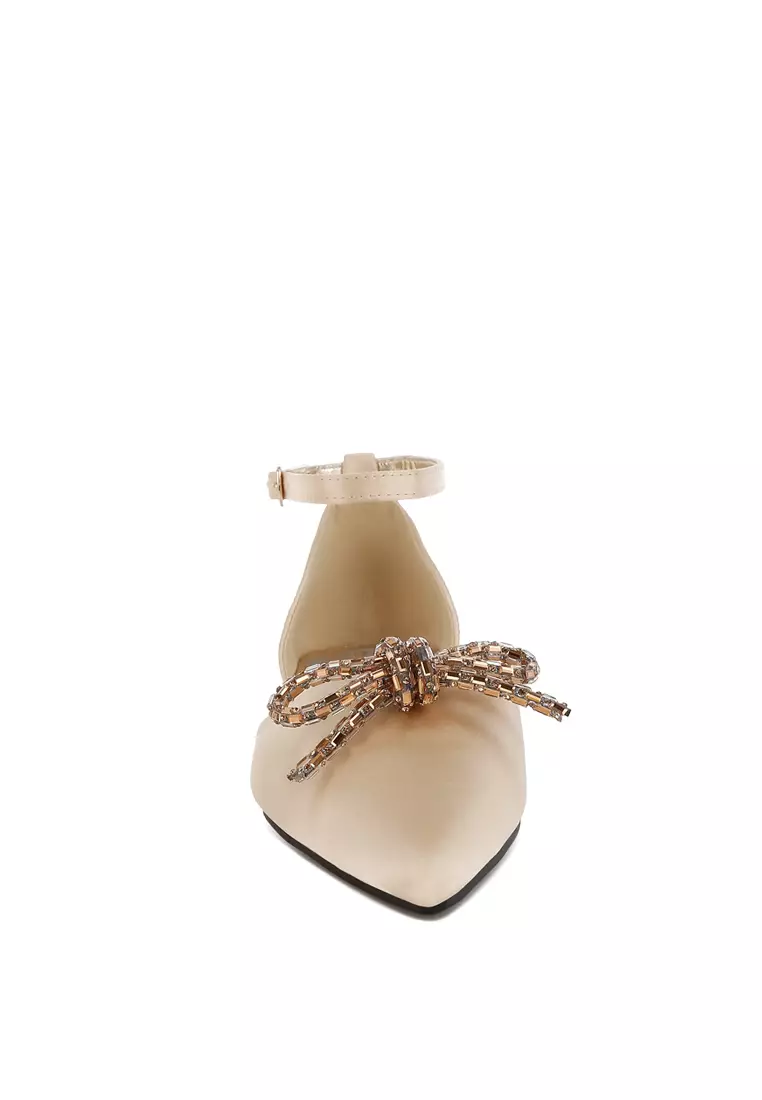 Rhinestone Detail Bow Flat Sandals in Gold
