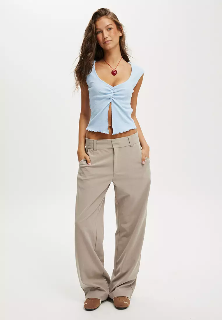 Chelsea Open Front Top