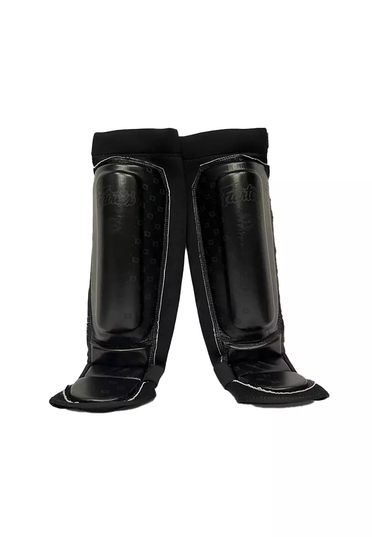 Fairtex SP6 氯丁橡膠護腿板 黑色/黑色