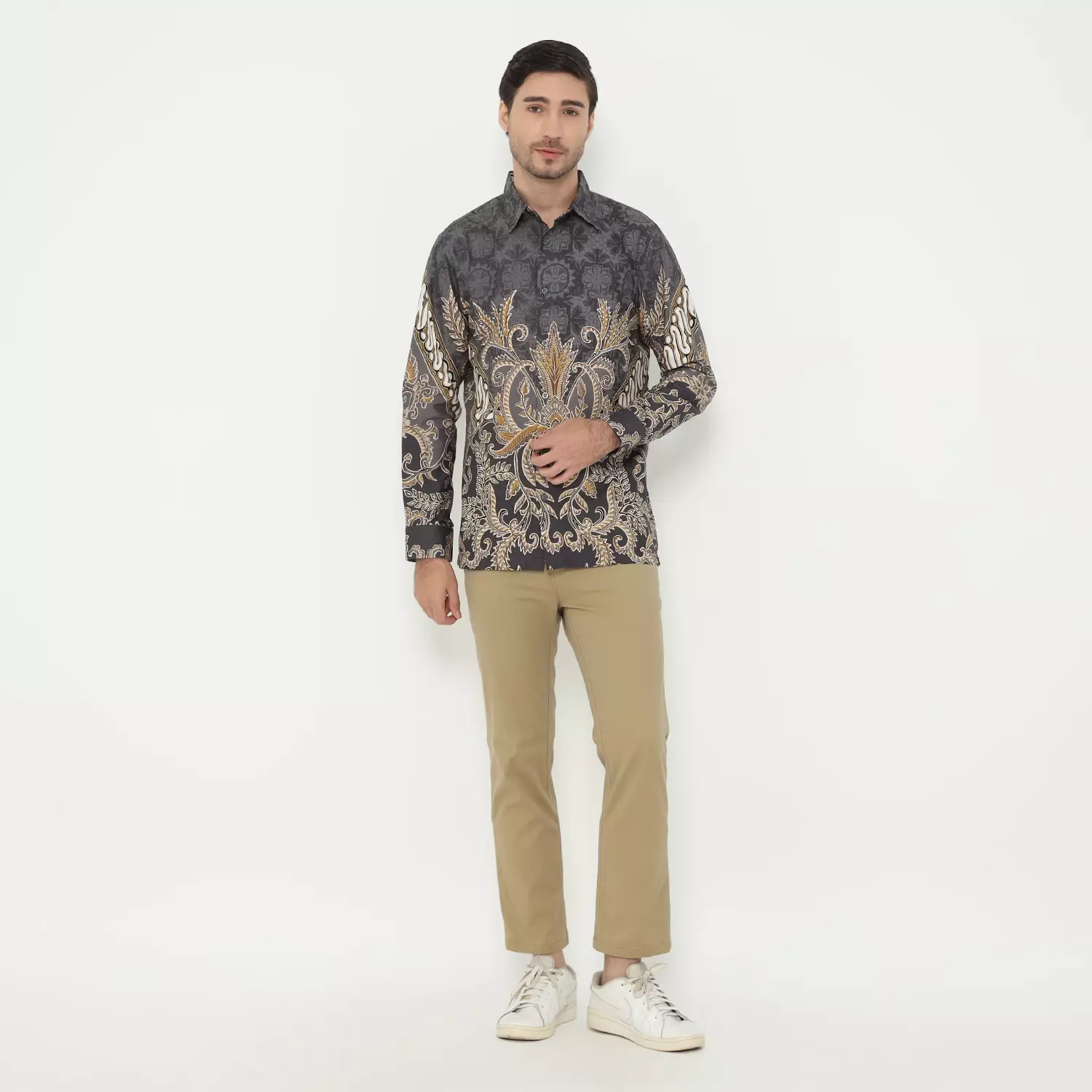 Platini Kemeja Batik Pria Lengan Panjang Katun Grey 36054.46