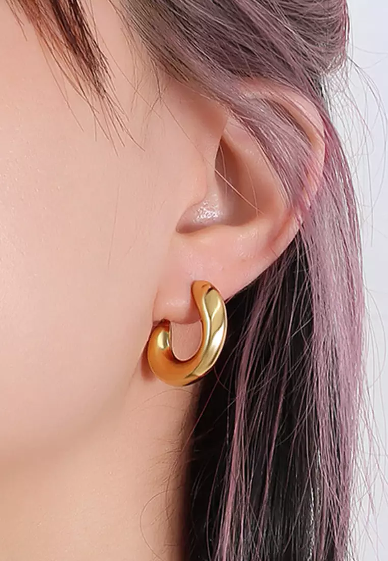 Precious Gold Stud Earrings