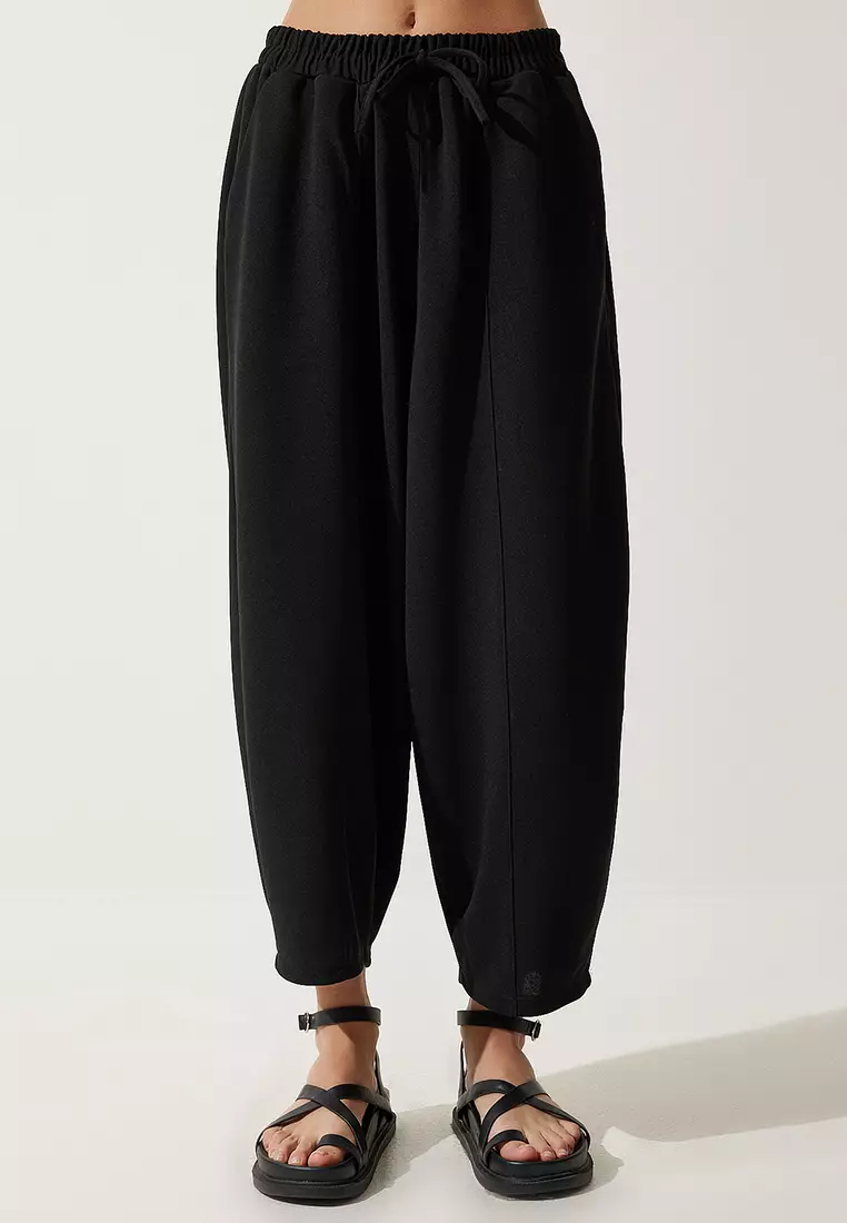 Baggy Crop Pants