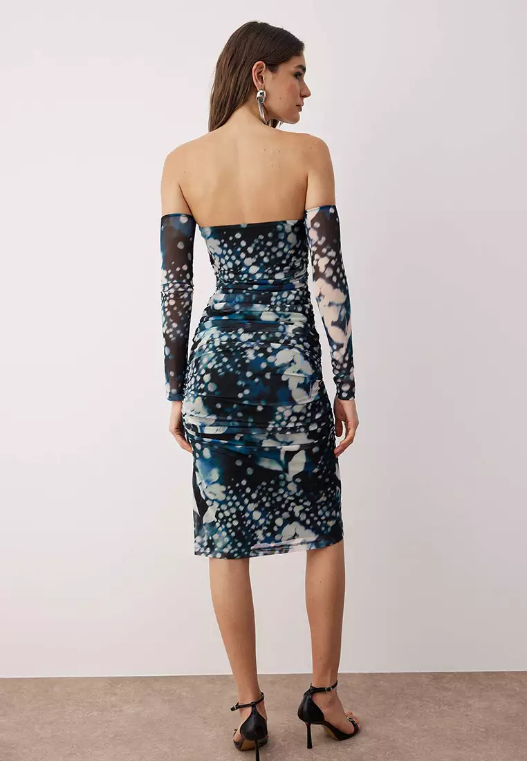 Patterned Bodycon Carmen Collar Lined Tulle Midi Dress