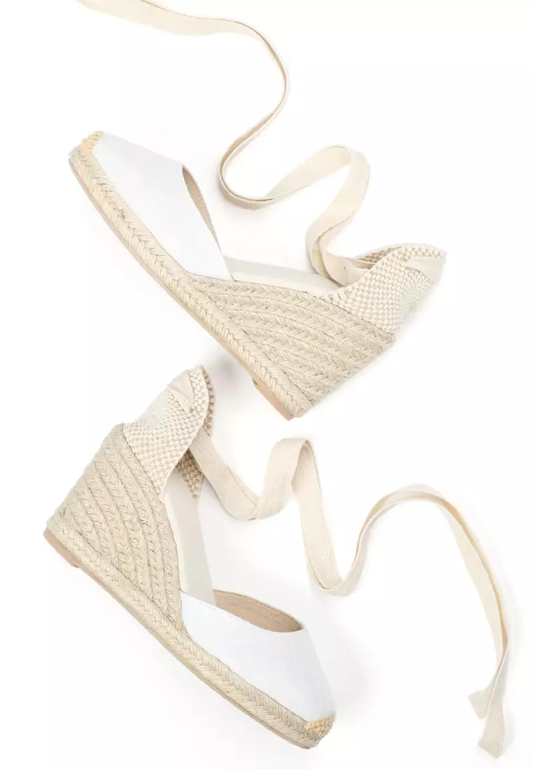 9CM 綁帶帆布船踭草地鞋 HB101