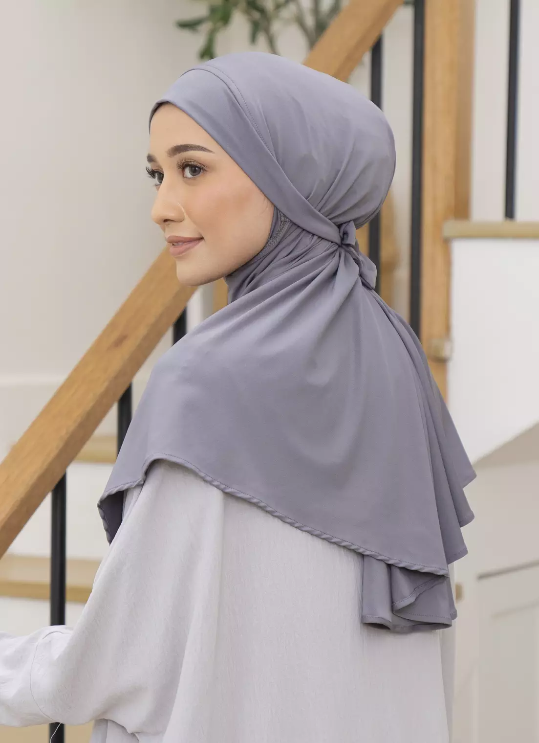 Wafa Instan (French Khimar) Stone Grey