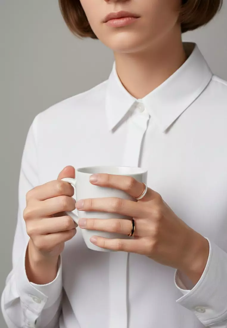 Ceres Timeless Ring White Enamel Ring in Rose Gold