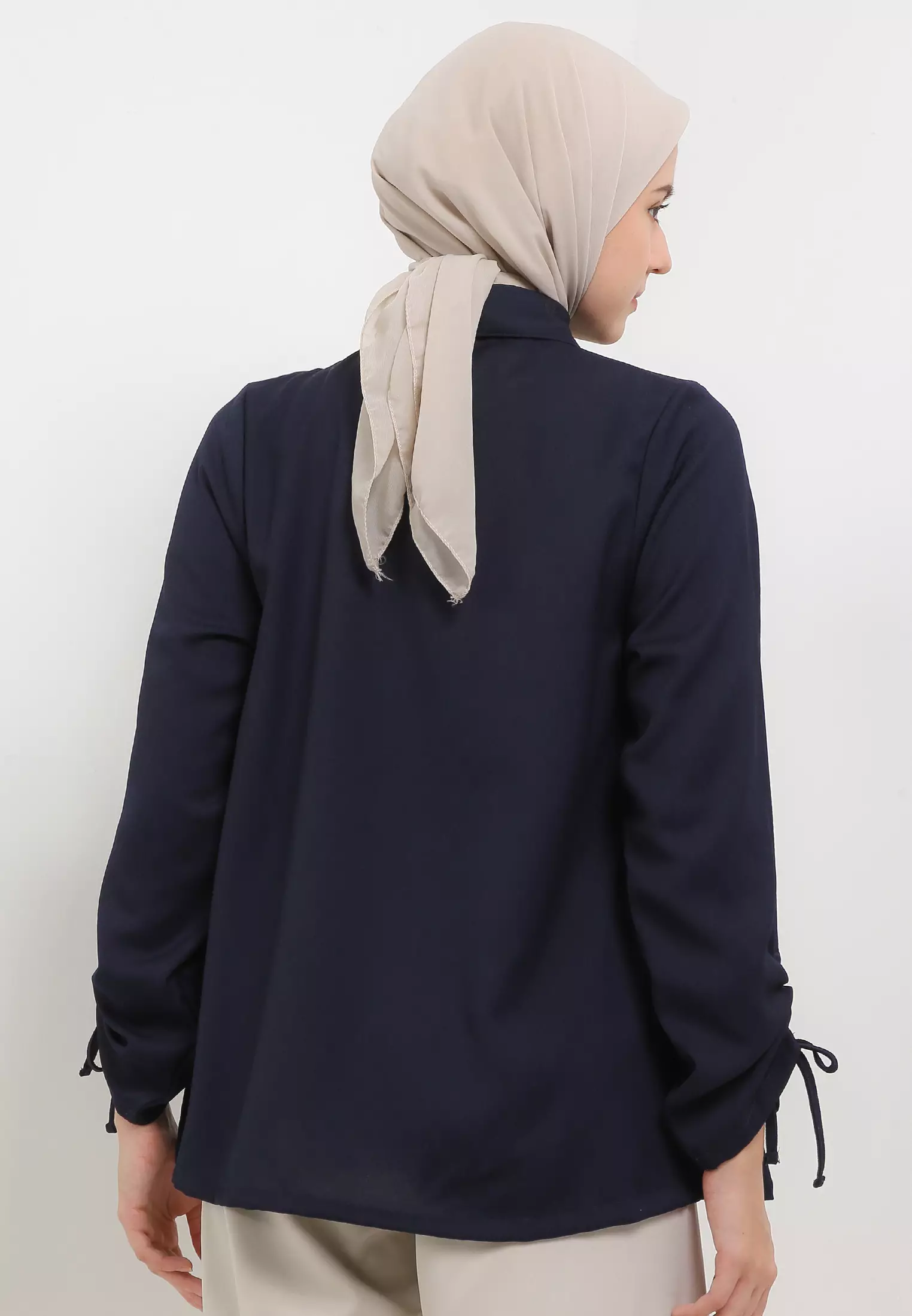 MFMW Akifah Atasan Blouse Dark Navy