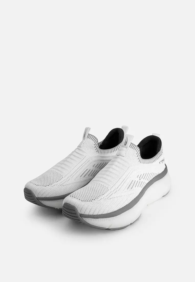 World balance shop shoes price