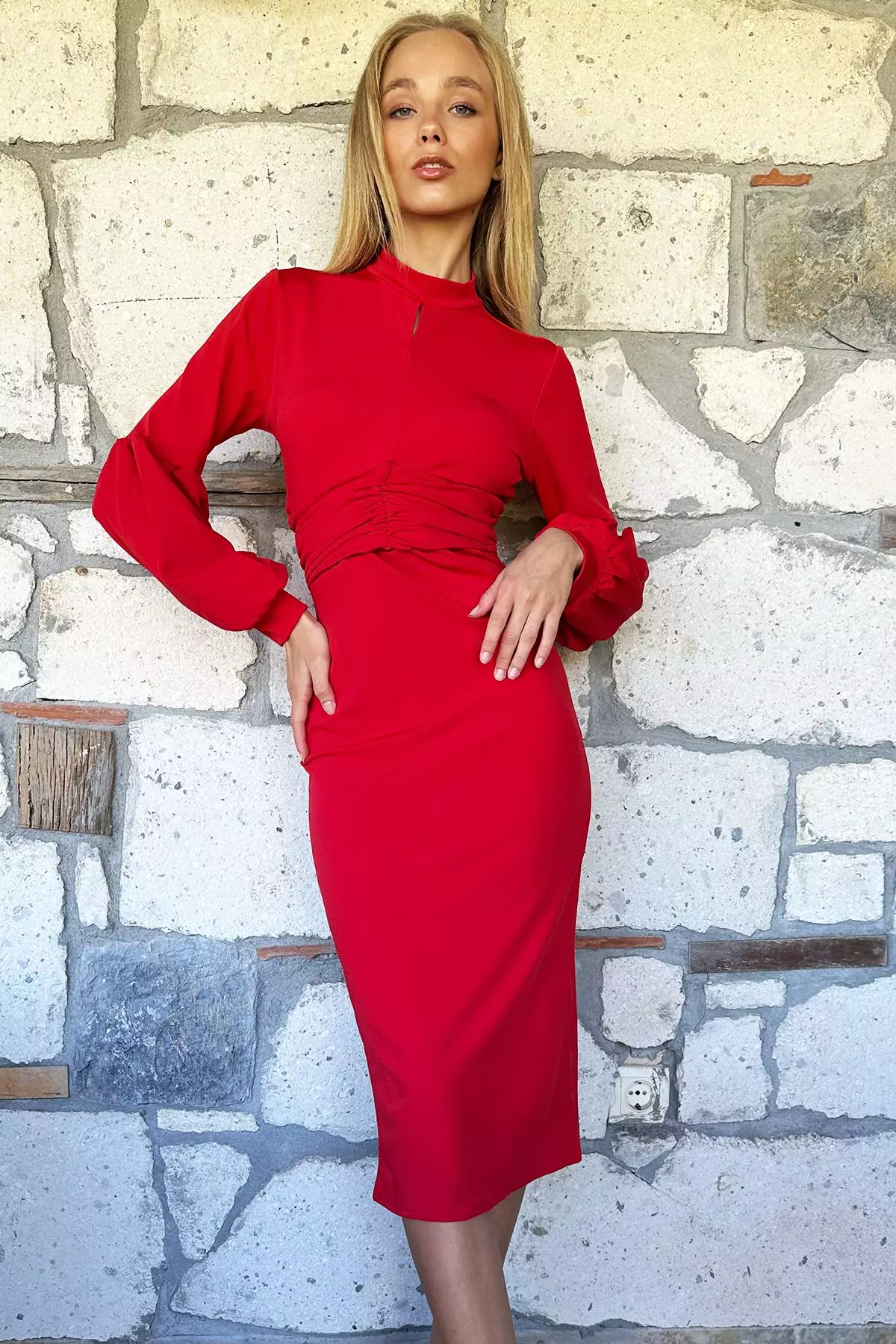 Women's Red Waist Draped High Neck Balloon Sleeve Dress