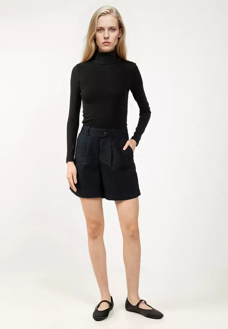 Mid Waist Shorts