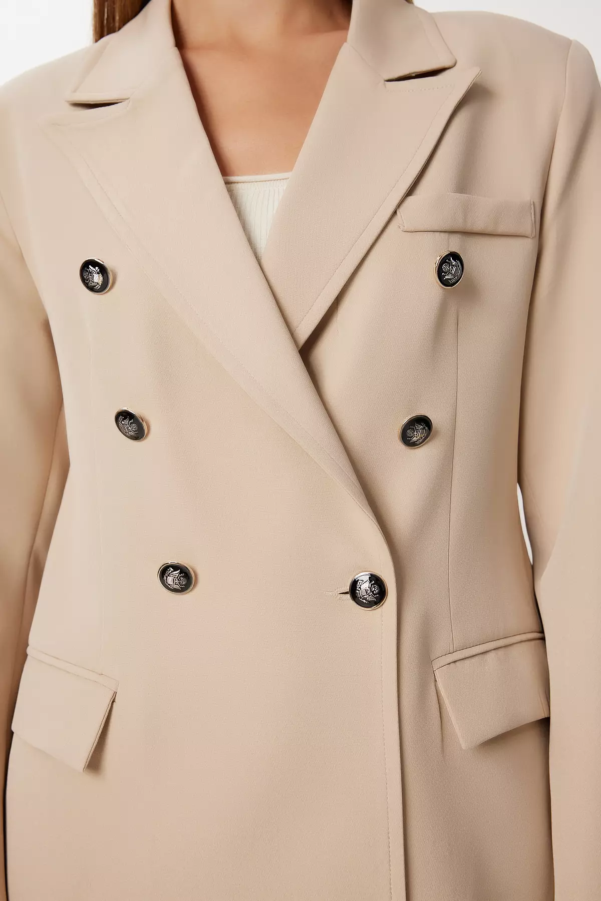 Women's Beige Padded Stylish Buttoned Woven Jacket Kt00017