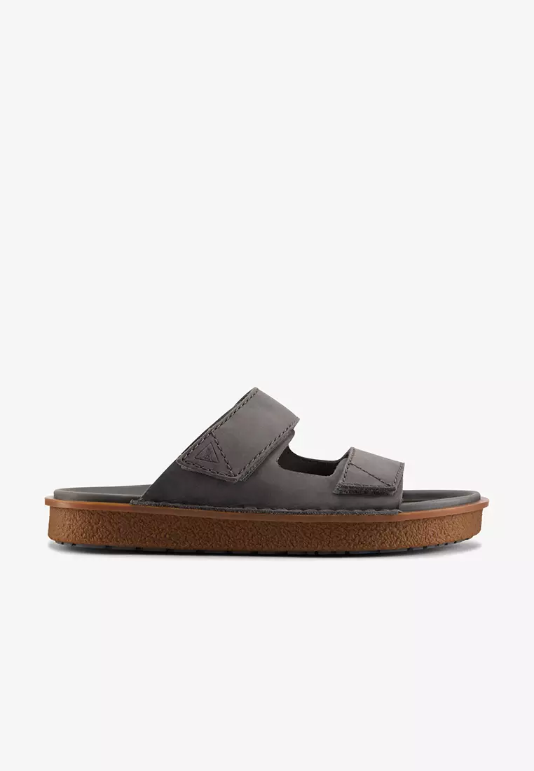 Discount on Clarks  shoes - SKU: Litton Strap Sandal Dark Grey