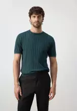 Medium Green